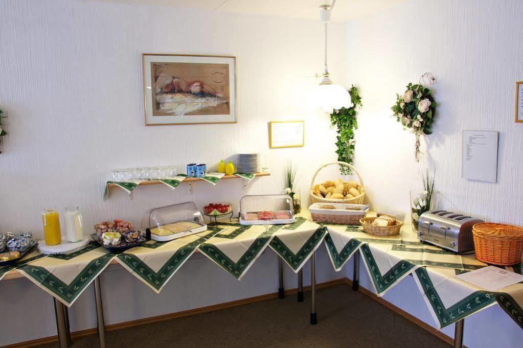 באד דירהיים Gaestehaus Gisela מראה חיצוני תמונה
