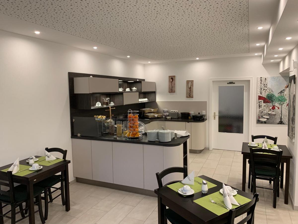באד דירהיים Gaestehaus Gisela מראה חיצוני תמונה